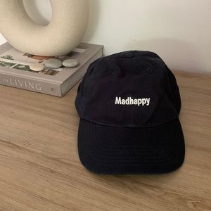 Madhappy hat